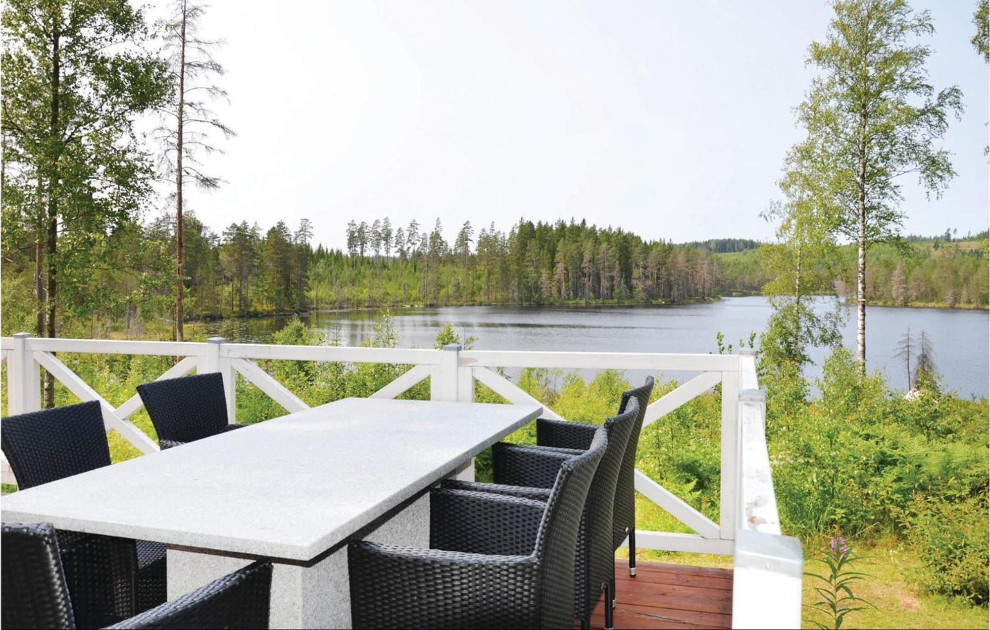 Nice Home In Sunne With Jacuzzi Alvsatern Extérieur photo